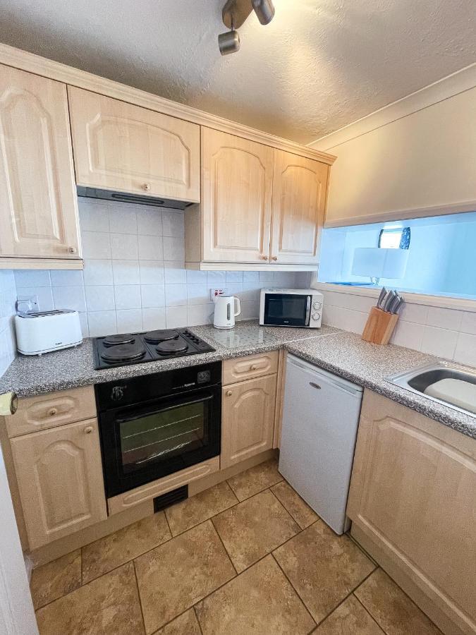 1 Chatsworth Riverscape Apartments - Riverview Apartment In Great Location With Free Parking Overlooking The Gannel Just A Short Walk From Newquays Incredible Beaches And Local Amenities New Quay Kültér fotó