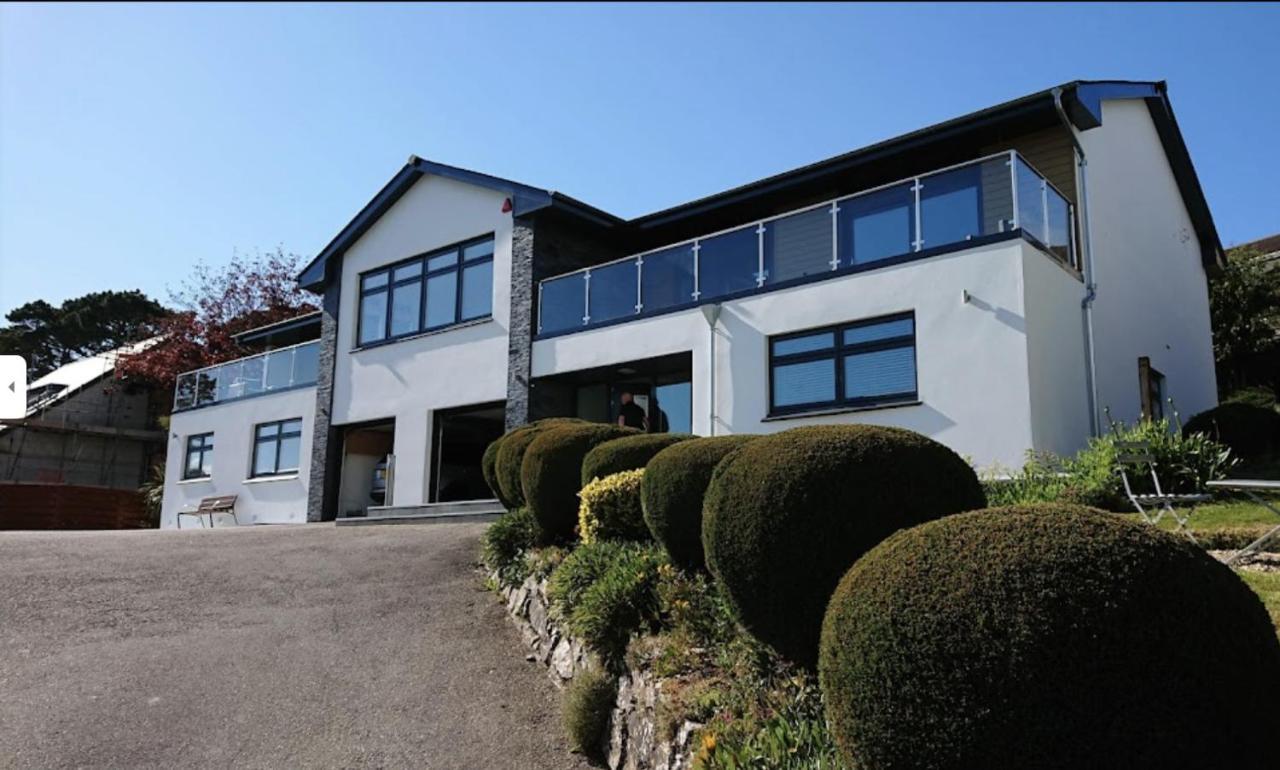 1 Chatsworth Riverscape Apartments - Riverview Apartment In Great Location With Free Parking Overlooking The Gannel Just A Short Walk From Newquays Incredible Beaches And Local Amenities New Quay Kültér fotó